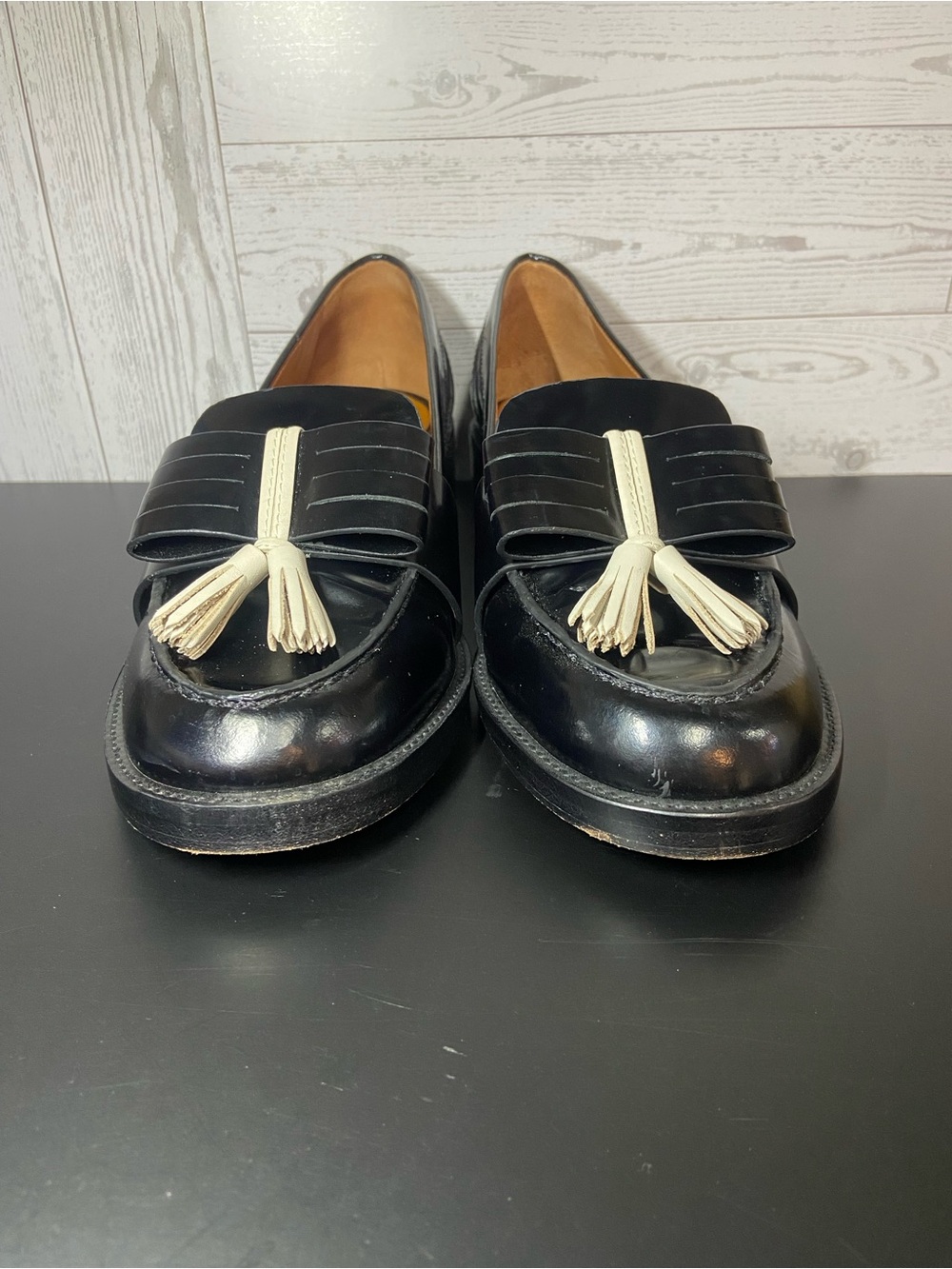 Tory Burch Hyde Black Leather Fringe Tassel Loafers - Size 8M - Picture 15 of 16
